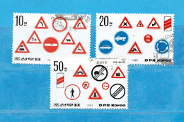 (31) Corée Du NORD °- 1987 - Sécurité Routière Panneaux De Signalisation . Yvert. 1866-1868 + PA. 19. Oblitérér. - Korea, North