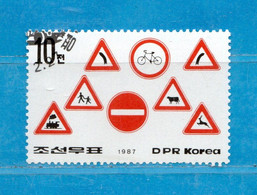 (31) Corée Du NORD °- 1987 - Sécurité Routière Panneaux De Signalisation . Yvert. 1867. Oblitérér. - Corea Del Norte