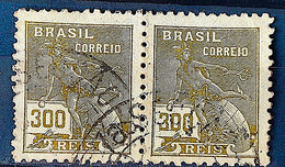 Brazil Stamp Regular Cod Rhm 302 Grandma Mercury And Globe 300 Reis Filigree N 1936 Pair Circulated 3 1936 Par Circulate - Usados