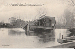 MONTREUIL -BELLAY. - CATASTROPHE  23 Novembre 1911. Le Wagon-îlot Reposant Sur Le Tablier Du Pont Renversé. RARE - Montreuil Bellay