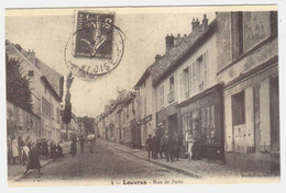 CARTE POSTALE.VAL-D'OISE.LOUVRES.RUE DE PARIS - Louvres