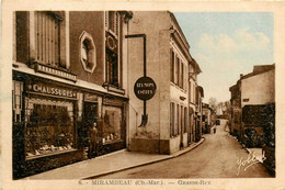 Mirambeau * Grande Rue Du Village * Commerce Magasin Chaussures - Mirambeau