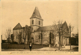St Hilaire Des Bois * Place De L'église Et Le Monument Aux Morts - Other & Unclassified