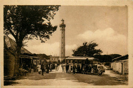 Ile De Ré * St Clément * L'autobus Et Le Phare Des Baleines * Bus Car Autocar - Ile De Ré