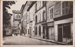 GARD VILLENEUVE LES AVIGNON RUE DE LA REPUBLIQUE - Villeneuve-lès-Avignon