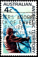 AUSTRALIAN ANTARCTIC TERRITORY (AAT) 1966 QEII 4c Multicoloured, 'Ship & Iceberg SG10 FU - Gebraucht