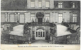 1917 Cachet FM Ecole Militaire Artillerie Fontainebleau 78 / Elève Aspirant USJ / Sur CPA Palais, Escalier Fer à Cheval - 1914-18