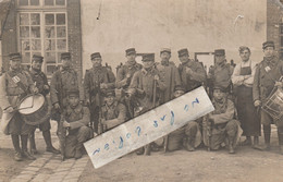 DREUX -  Militaires Posant En 1916     ( Carte Photo ) - Dreux