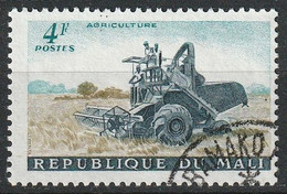 Timbre Oblitéré N° 20(Yvert) Mali 1961 - Agriculture, Moissonneuse-batteuse - Mali (1959-...)