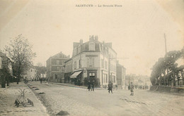 YVELINES  SAINT CYR La Grande Place - St. Cyr L'Ecole