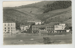 BANYULS SUR MER - Vue Sur La Baie Et Le Grand Hôtel - Banyuls Sur Mer