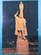 MACAU STATUE OF "JORGE ALVARES CABRAL" NIGHT VIEW - Macao