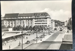 (6054) Friedrichstrasse - Ecke Unter Der Linden - Haus Der Schweiz - Volkswagen Kever - Friedrichshain