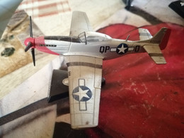 MAQUETTE METAL P-51 MUSTANG 1/700 - Avions & Hélicoptères