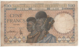 FRENCH WEST AFRICA  100 Francs  P23  Dated 10-9-1941  ( Women With Local Dress & Traditions ) - Sonstige & Ohne Zuordnung