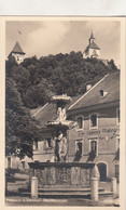 B5970) FRIESACH In Kärnten - STADTBRUNNEN Mit Haus DETAILS TOP AK !! ALT 1938 - Friesach