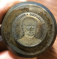 Salvatore Quasimodo Premio Nobel 1959 Punzone 890 Gr. Incuso - Monarchia/ Nobiltà