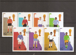 Football ( Série Complète De 8 Timbres Privés Oblitérés De ISO ) - Used Stamps