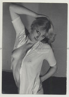 Blonde Nude In Unbottoned Blouse Stretches Out (Vintage Photo GDR B/W) - Non Classés