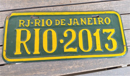 Targa Auto Vintage Di Rio De Janeiro Brasile - Kennzeichen & Nummernschilder