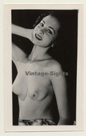 Upper Torso Of Sweet Brunette Nude (Vintage Photo ~1940s/1950s) - Unclassified