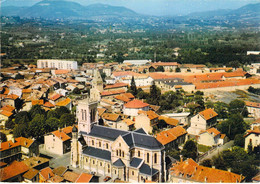 38 - Moirans - Vue Générale Aérienne, La Nouvelle église Et L'église Du XIe Siècle - Moirans