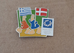 Athens 2004 Olympic Games - Mascots With E.U. Flags, Greece - Denmark Flags Pin - Jeux Olympiques