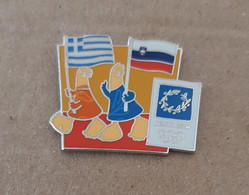 Athens 2004 Olympic Games - Mascots With E.U. Flags, Greece - Slovenia Flags Pin - Jeux Olympiques