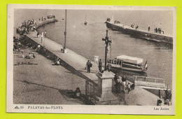 34 PALAVAS LES FLOTS N°15 Les Jetées Bateau Crucifix Bronzage Pêche En 1939 - Palavas Les Flots