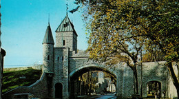 Alte Kleinformatkarte ST. LOUIS GATE - Québec – Les Portes