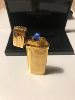 BRIQUET Yves Saint Laurent Collection - Autres & Non Classés