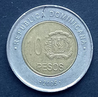 République Dominicaine - 10 Pesos 2005 - Dominicaanse Republiek