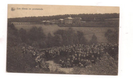 Carte Postale. FERRIERES. Petit Séminaire De St Roch. Les élèves En Promenade. - Ferrières