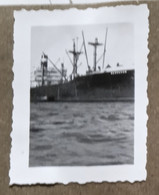 CHILE/CHILI,1951/1952,AT THE HMS BENNEKOM,DUCH WAR SHIP, VESSEL,BATEAU - Non Classés