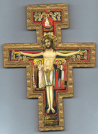 Crucifix En Bois Doré Décor Pays De L' Est Certainement Pologne - Religion & Esotericism