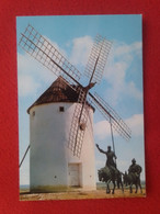 POSTCARD POSTAL CASTILLA LA MANCHA MOLINOS DE VIENTO WINDMILLS MILLS SPAIN ESTAMPA CERVANTINA DON QUIJOTE Y SANCHO PANZA - Autres & Non Classés