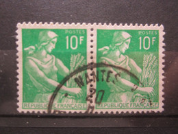 VEND BEAUX TIMBRES DE FRANCE N° 1115A EN PAIRE , OBLITERATION " NANTES " !!! - 1957-1959 Moissonneuse