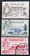 Timbre  De Gibraltar 1953 Queen Elizabeth II Y&T N°  130_133_134 - Gibraltar