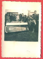 133484 / REAL PHOTO - MAN Funeral Funérailles Beerdigungen Begrafenis Bulgaria Bulgarie Bulgarien Bulgarije - Beerdigungen