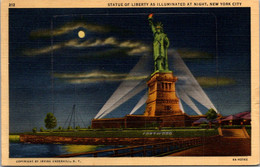 New York City Statue Of Liberty As Illuminated At Night 1944 Curteich - Estatua De La Libertad