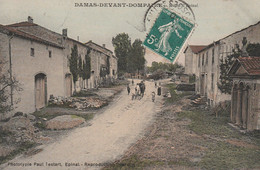 Damas Devant Dompaire Route Epinal ( Animee ) - Dompaire