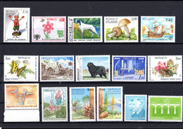 Sous La Faciale : " LOT DE TIMBRES NEUFS ** MNH DE MONACO " Avec Carte De Présentation. - Lots & Serien