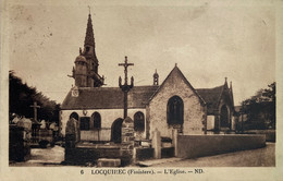 Locquirec - L’église Et Le Cimetière Du Village - Locquirec