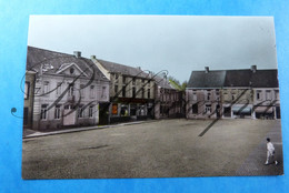 Brakel Nederbrakel. Markt  Uitg. Huis M. Gyselinck-Gildenhuis -Cafe Du Centre - Brakel