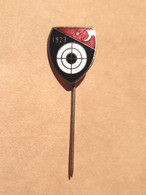 Turkish Federation Of Archery Enamel Old Pin - Boogschieten