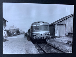 Photo Numérotée De J. BAZIN:  : Ligne SNCF De Malesherbes à  Montargis :  :Train En Gare De LA BROSSE En  1971 - Trains