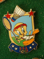 Pin's BADMINTON - TITI - USA OLYMPIQUE - Bádminton