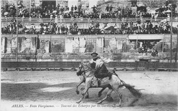 13-ARLES- FESTO VIERGINENCO- TOURNOI DES ECHARPES PAR LES GARDIAN - Arles