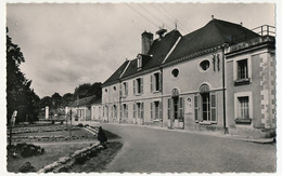 CPSM - St-SYMPHORIEN-LES-TOURS (Indre Et Loire) - Institution De Jeunes Garçons - La Facade Vue De La Chapelle - Other & Unclassified