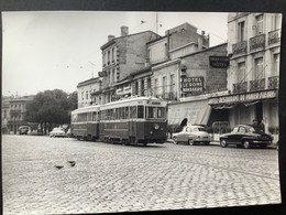 Photo Numérotée De J. BAZIN : Tramways De Bordeaux : Tramway Vers La GARE SAINT- JEAN En 1956 - Trains